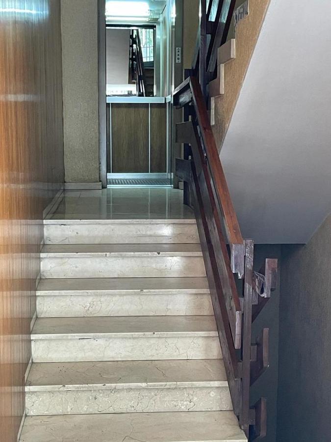 Apartamentos Gyc Vistas A Santo Domingo Леон Экстерьер фото